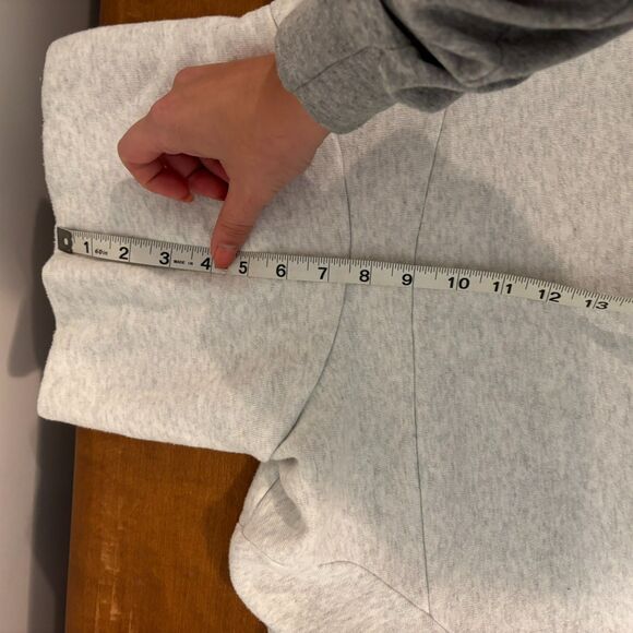 Alo size Small Light Grey Funnel Neck Loungewear Athleisure Yoga Sweatshirt - Picture 6 of 7